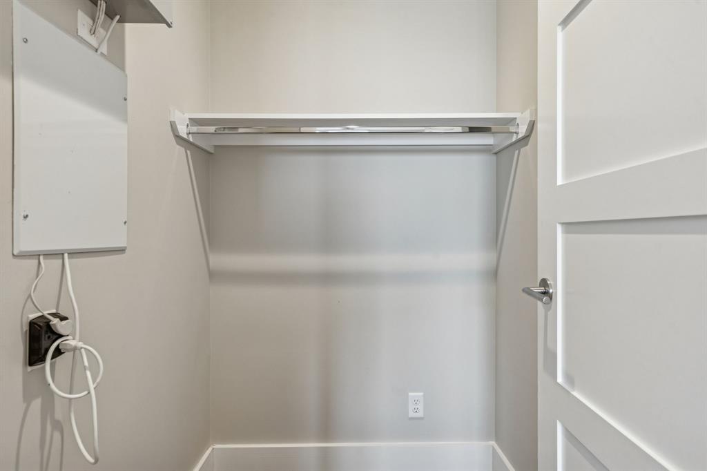 Parkview Condo - Residential