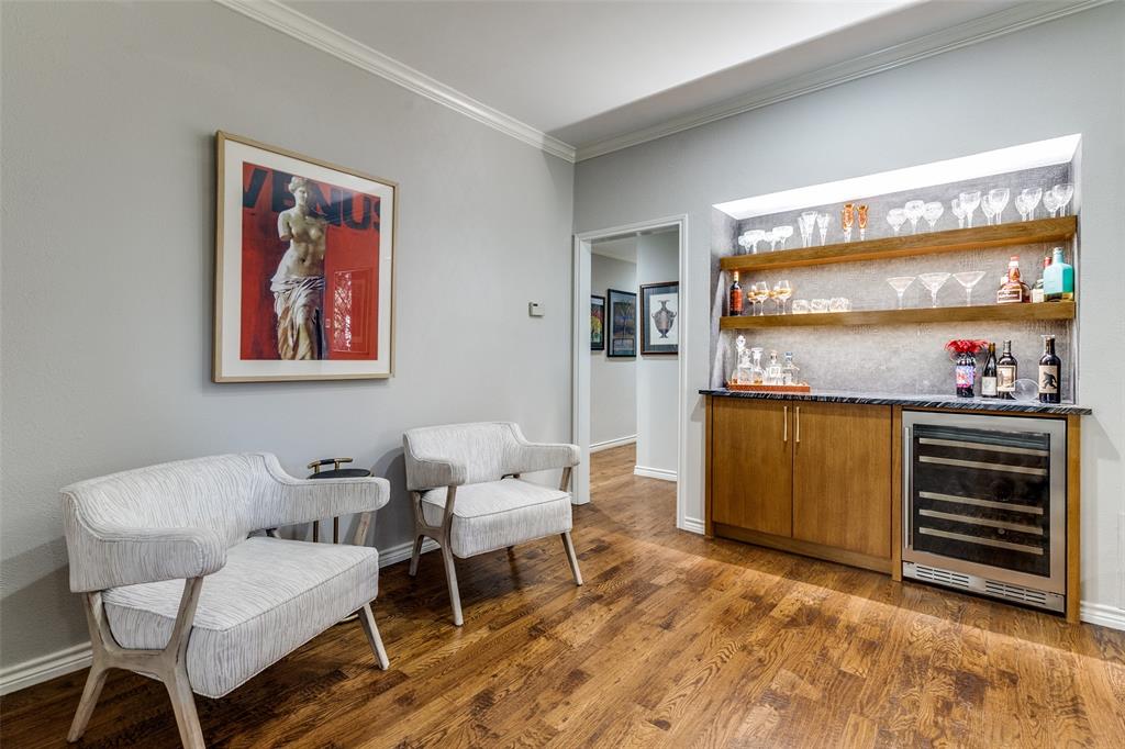 6046 Steamboat Drive