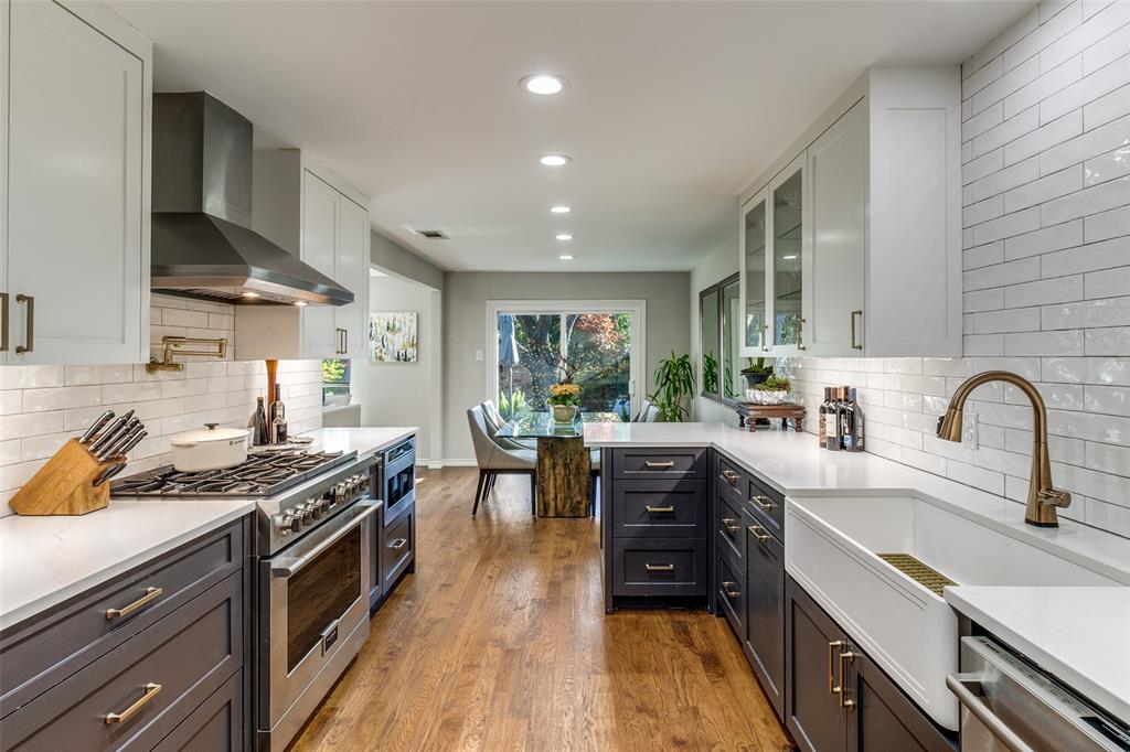 Twelve Thousand 05 Hundred Pres - Residential