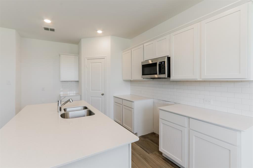 Trinity Crossing Classic - Residential Lease