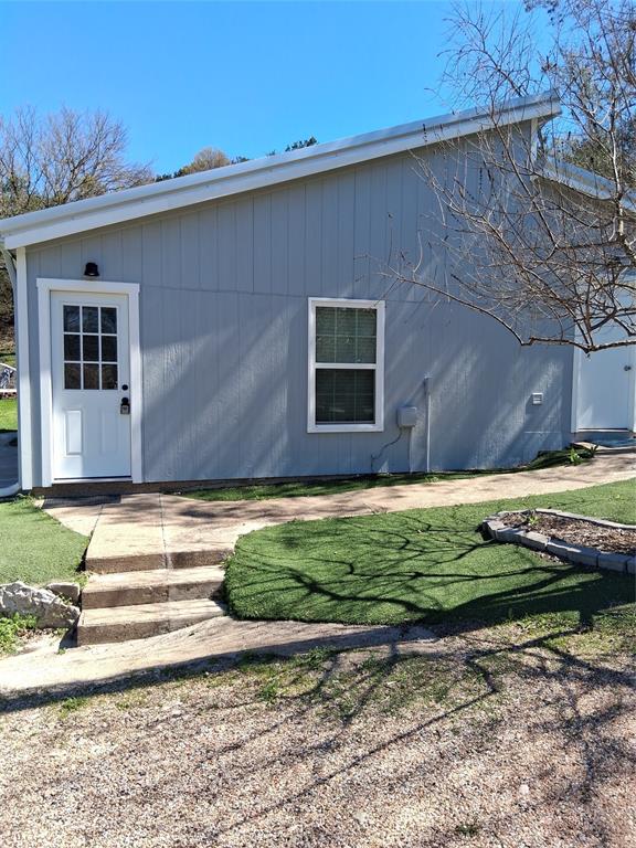 2807 Comanche Trail