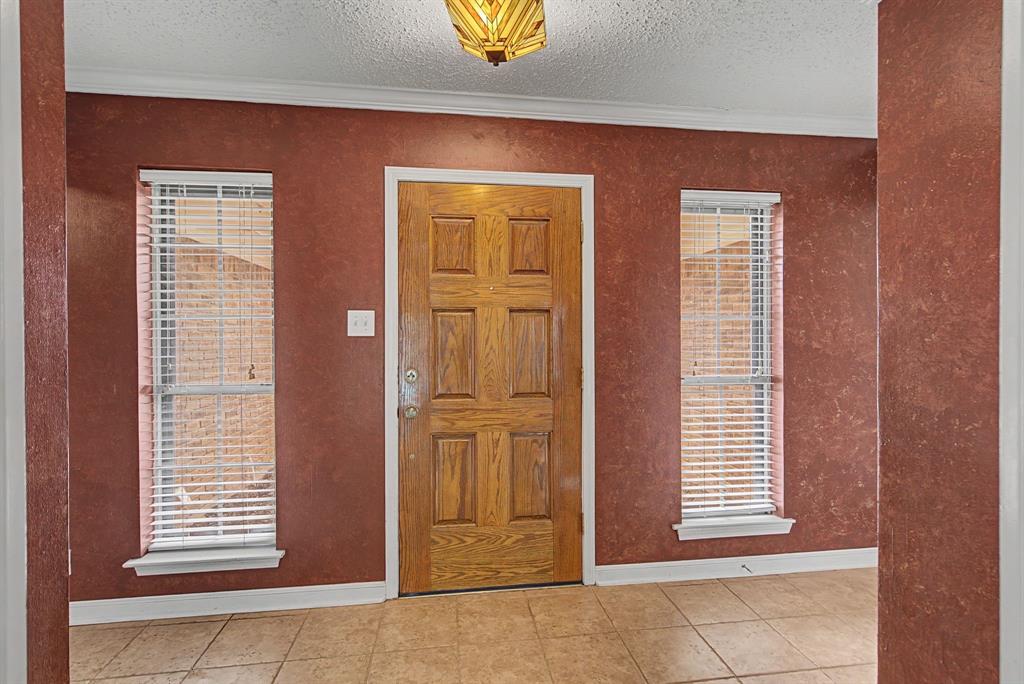 1213 Olmos Creek Place