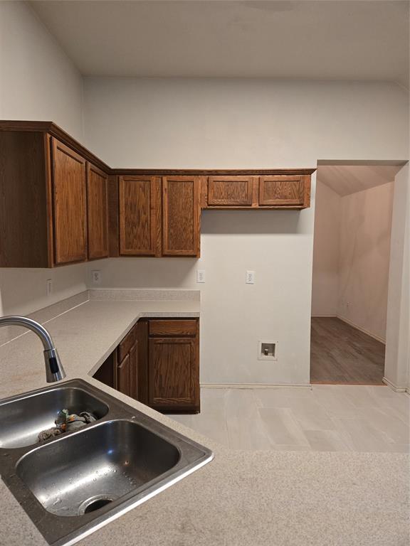 Hearthstone Ph 1b - Residential Lease