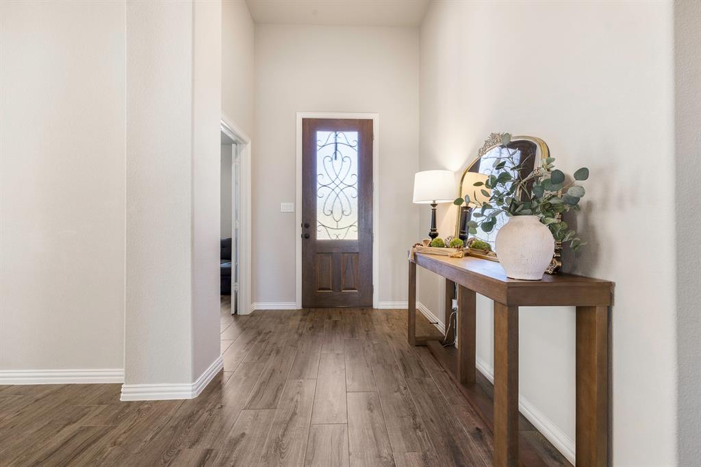 1652 Spur Ledge Court