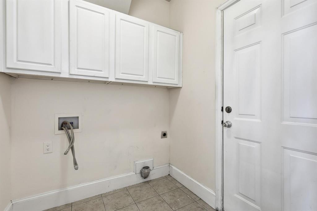 Spring Valley Plaza Duplex - Residential