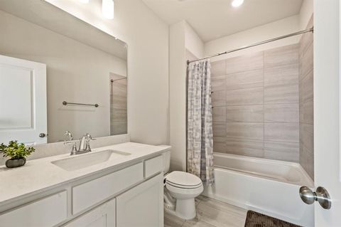 Tiny photo for 2514 Settlers Place, Garland, TX 75042 (MLS # 21186681)