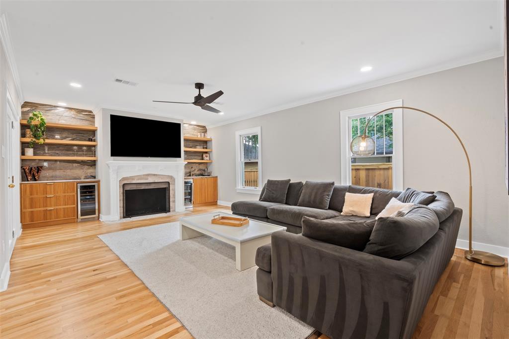 Mc Cart Add - Residential