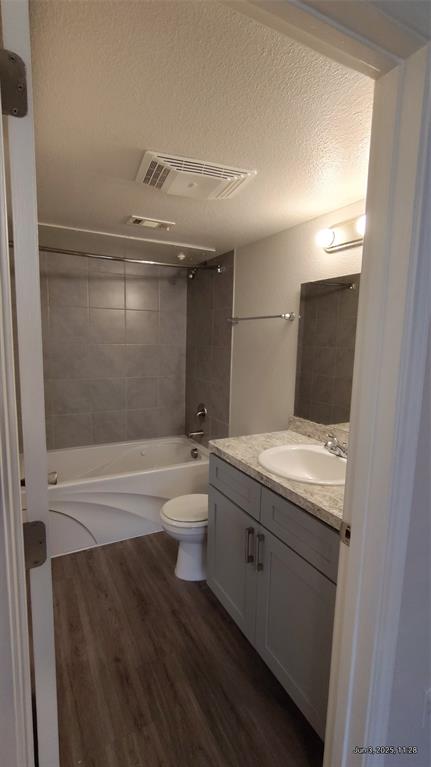 Sabel Ridge Condos Ph 01 06 - Residential