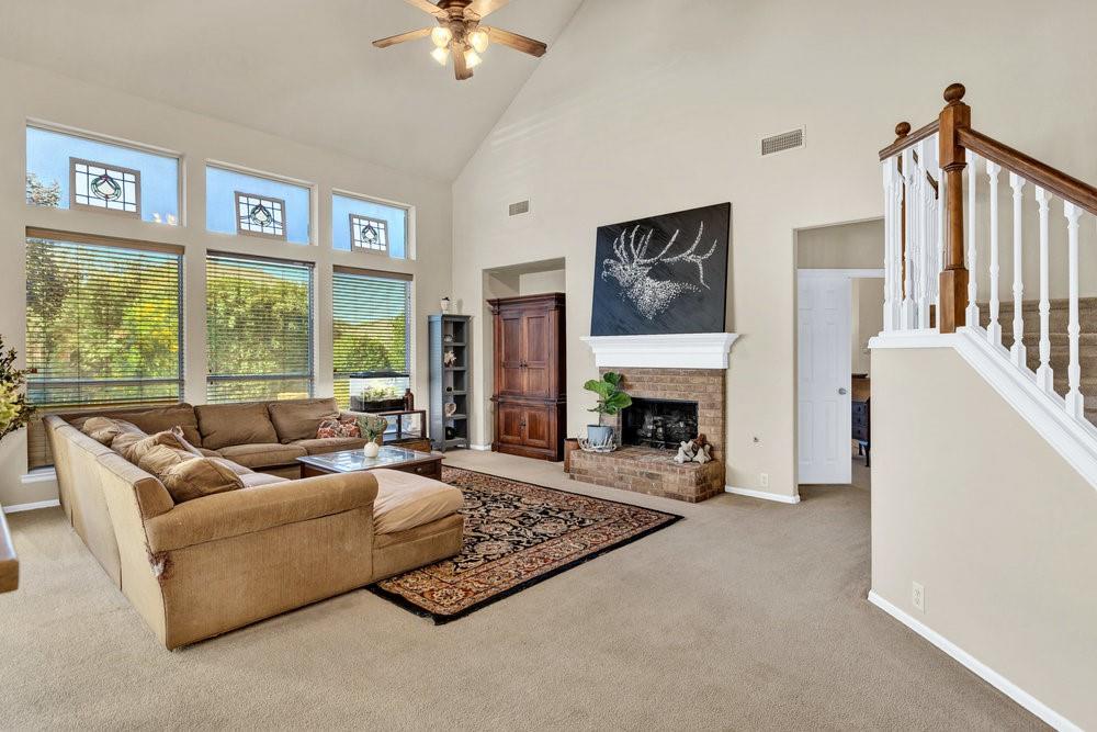 1815 Rim Rock Trail
