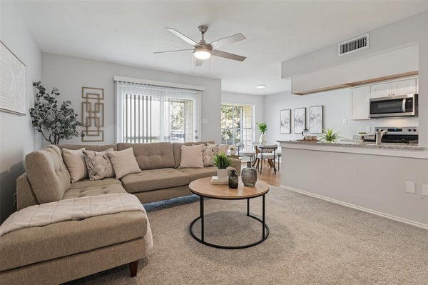 2535 WEDGLEA DR APT 235, DALLAS, TX 75211 - Image e5ee65a88e7b03362f25e9e825fade0b/1381145785