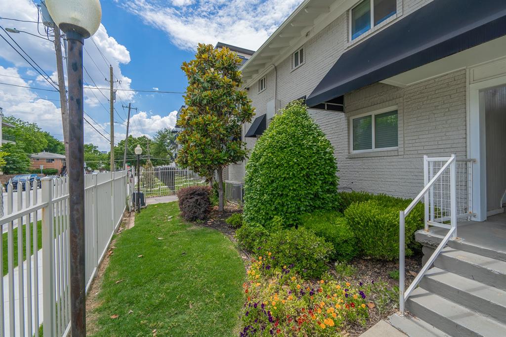 College Hill Add - Residential Lease