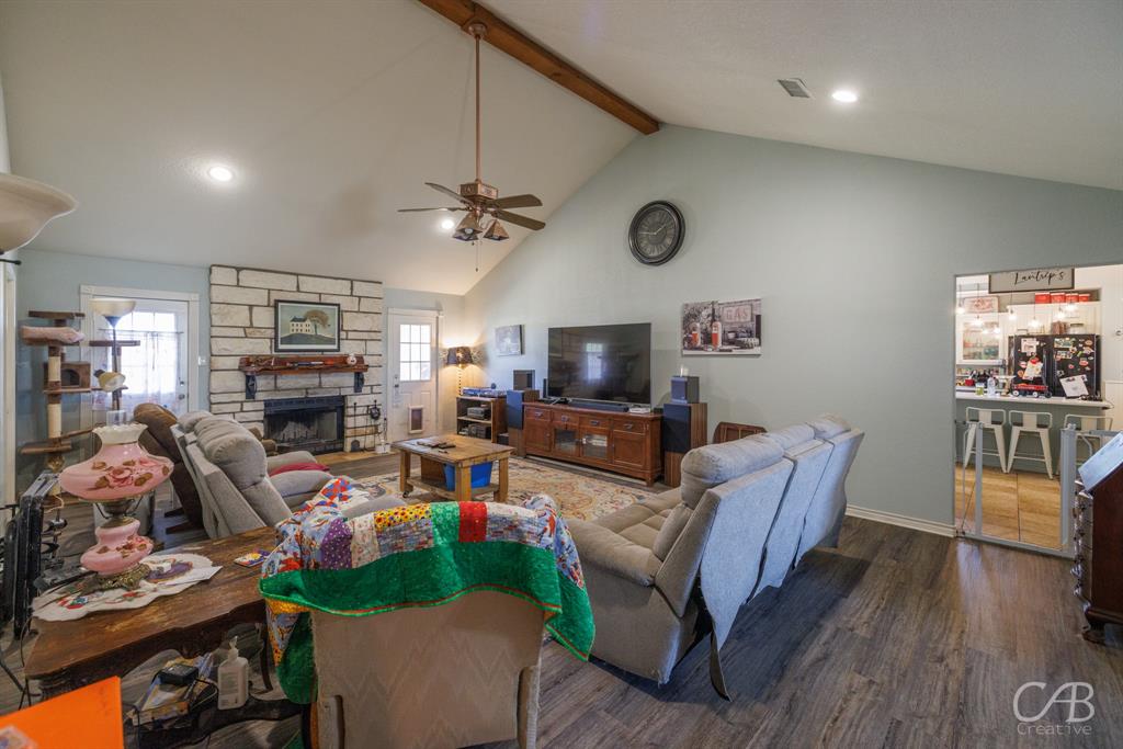 3118 US Highway 83 A