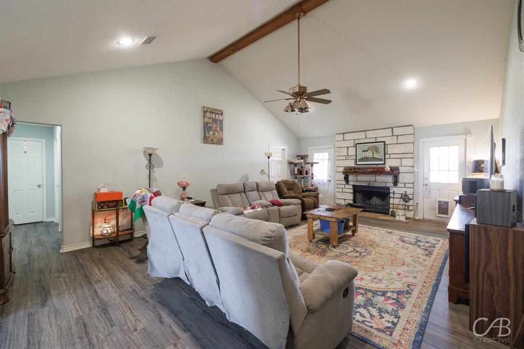 3118 US Highway 83 A