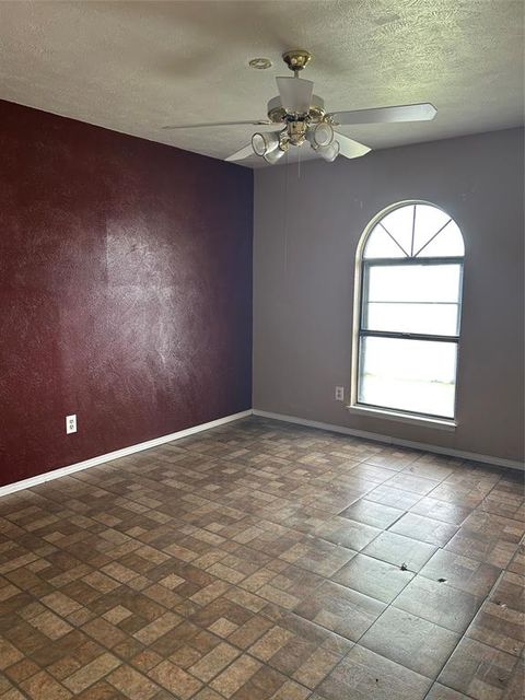 633 Valley View Drive Allen TX 75002