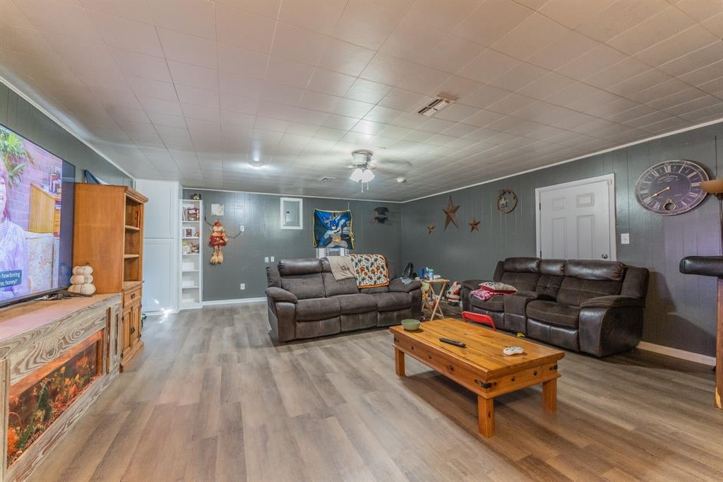 13094 Texas Highway 19 N