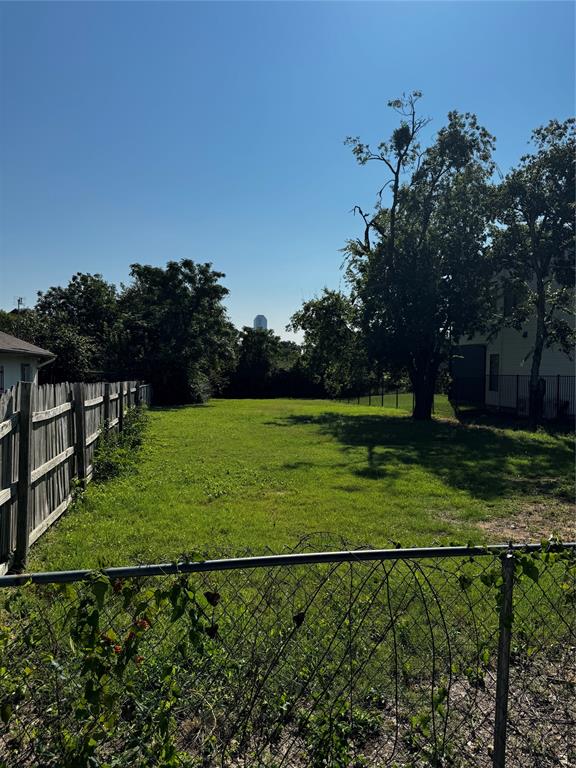 Brantleys Junior - Land