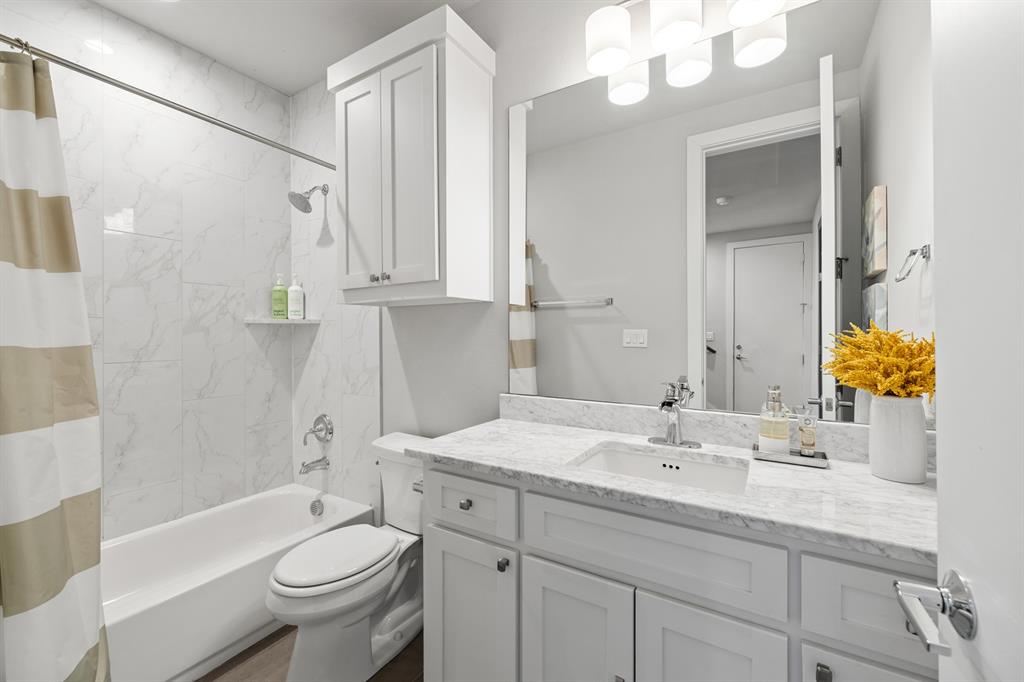 5818 Lindell Avenue B