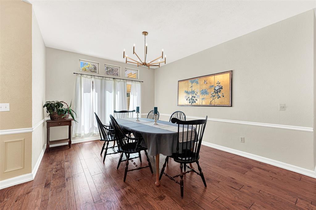 1817 Edgewater Drive