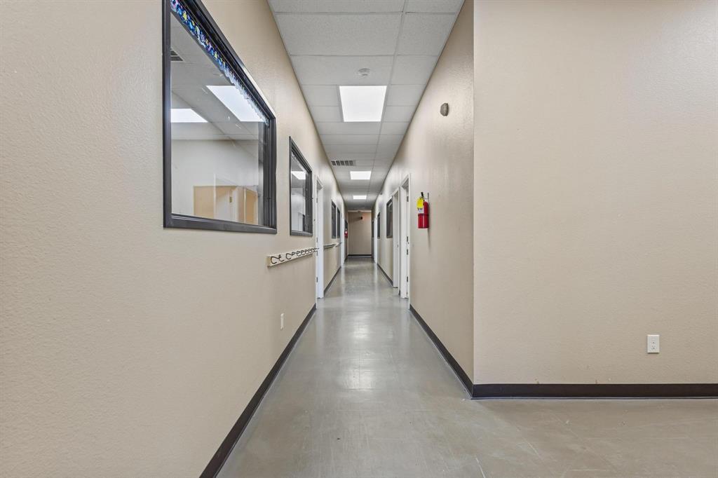 Chiefs Add Rep Lt 2 & - Commercial Sale