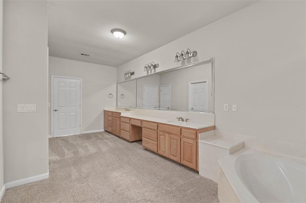 Villas At The Fairway - Residential