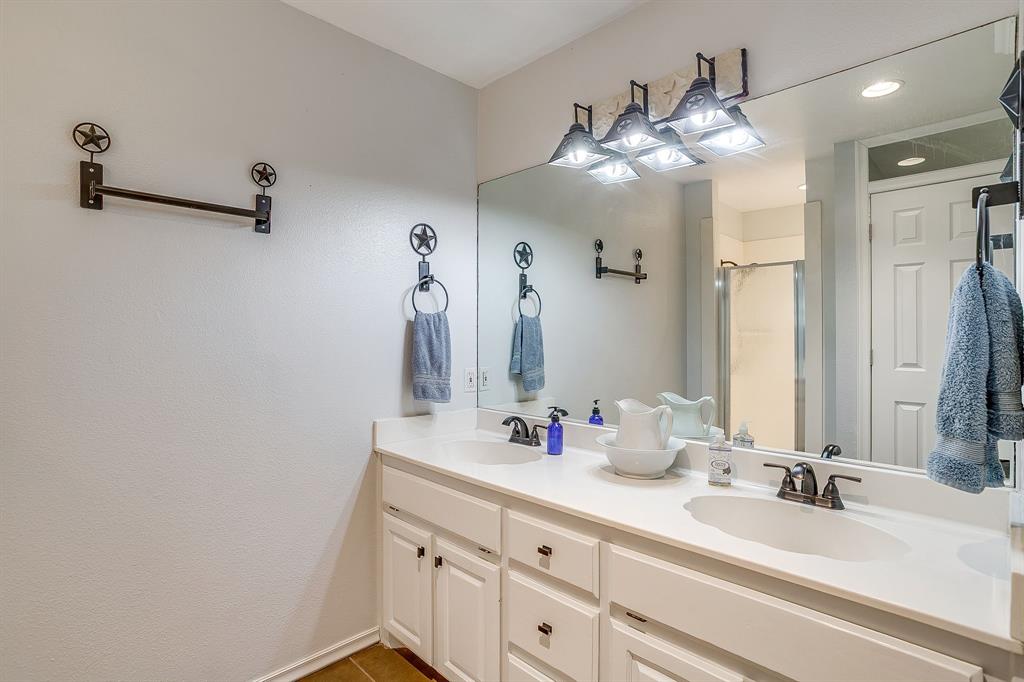 Tuckers Place - Residential