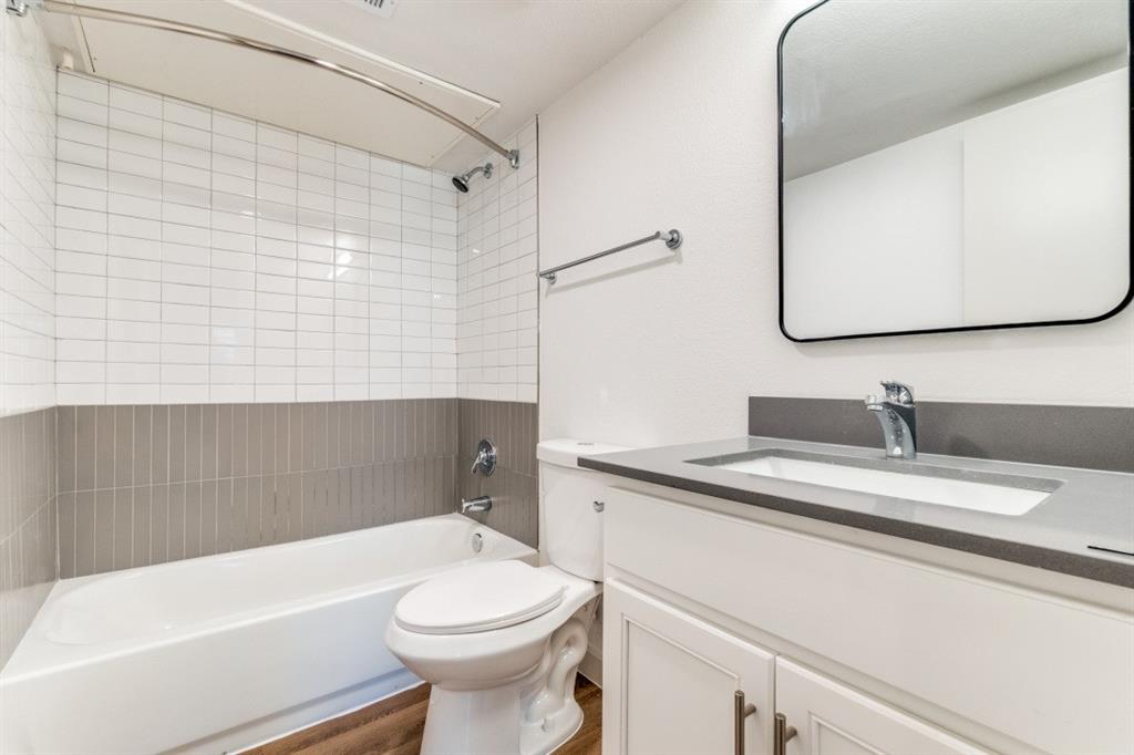 Lake Cliff Place Add - Residential Lease