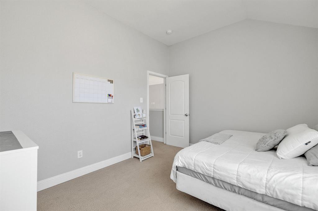 Grand Prairie, Texas 75052, United States, 4 Bedrooms Bedrooms, ,3 BathroomsBathrooms,Residential,Active,95291