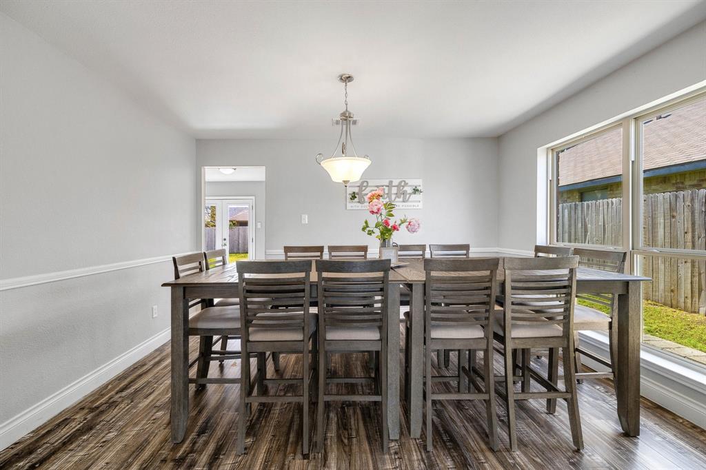 Grand Prairie, Texas 75052, United States, 4 Bedrooms Bedrooms, ,3 BathroomsBathrooms,Residential,Active,95291