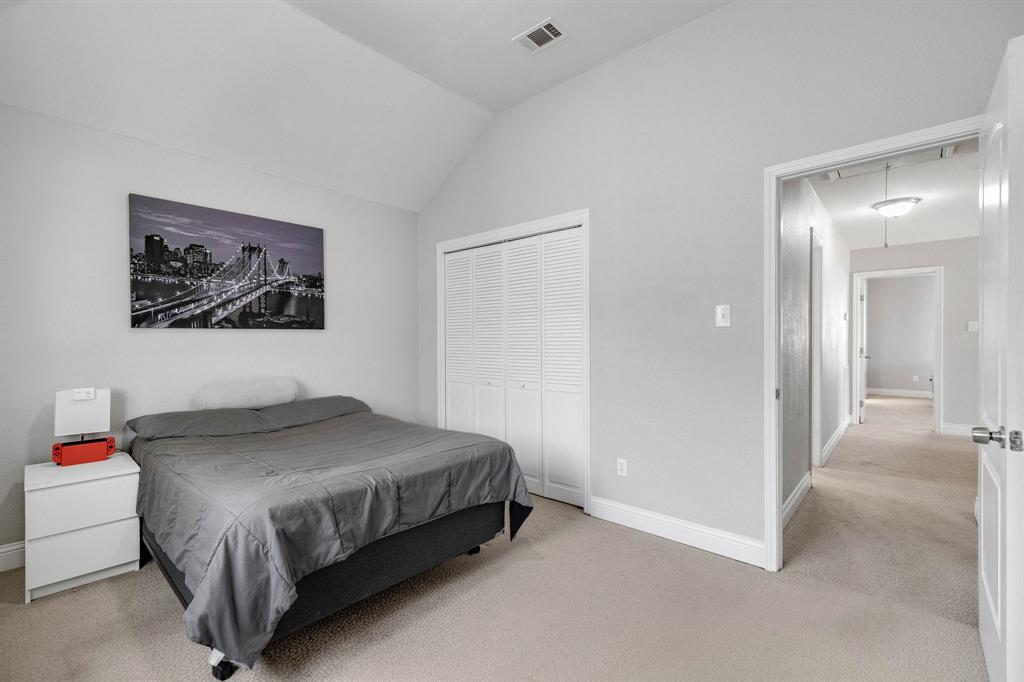 Grand Prairie, Texas 75052, United States, 4 Bedrooms Bedrooms, ,3 BathroomsBathrooms,Residential,Active,95291