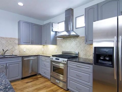 Tiny photo for 2606 Shelby Avenue #303, Dallas, TX 75219 (MLS # 21197066)