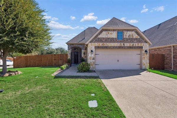 901 MEMORY LN, MCKINNEY, TX 75072 - Image e602eff4c187556b0e650fe7db42f2ea/2715320509