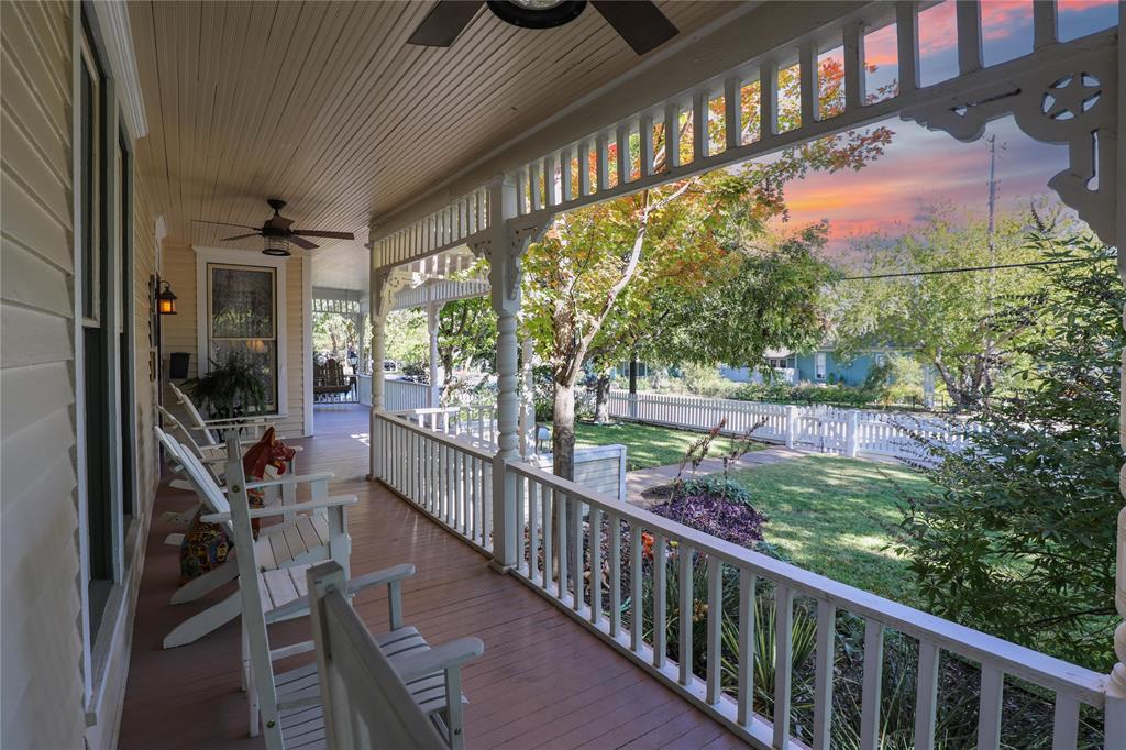 903 N College Street