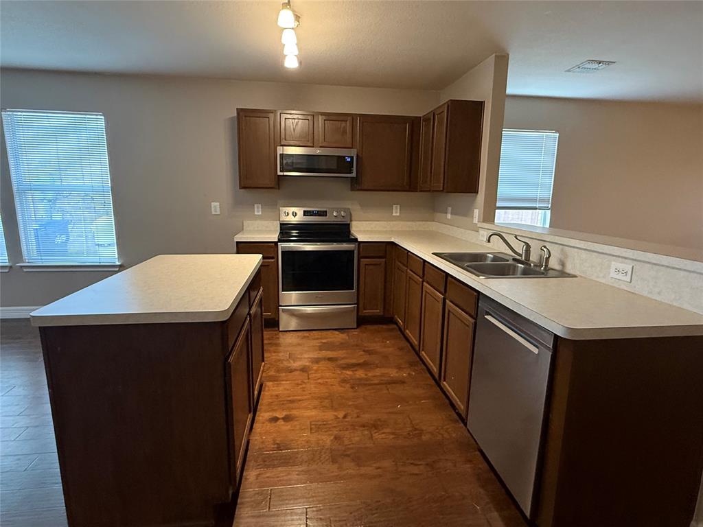 High Pointe Ph 2a - Residential Lease