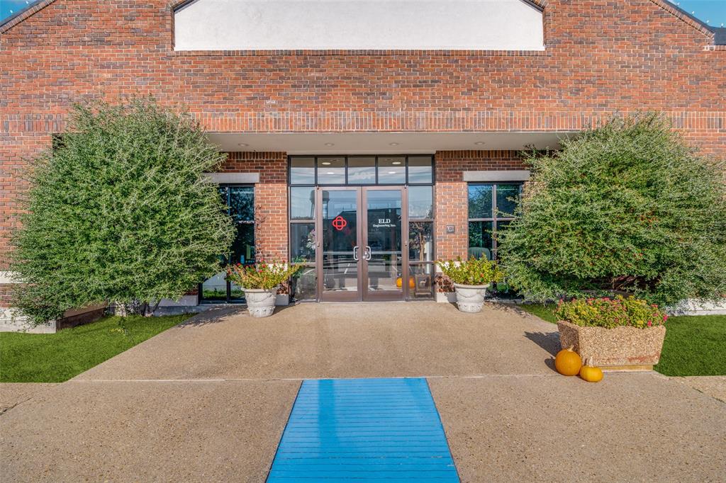 S110-FORNEY REVISED - Commercial Sale