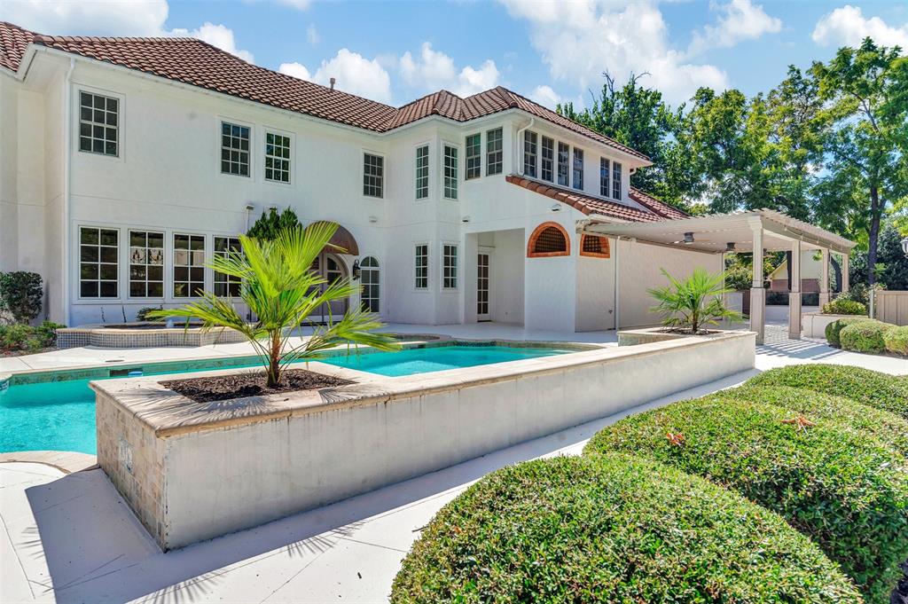 Creeks Of Willow Bend - Residential