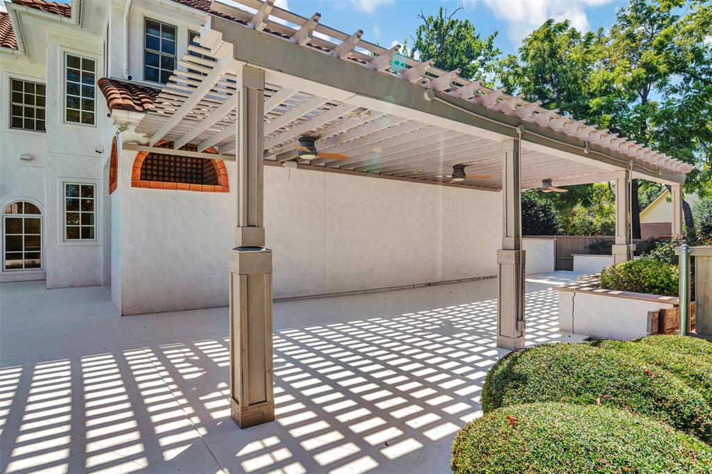 Creeks Of Willow Bend - Residential