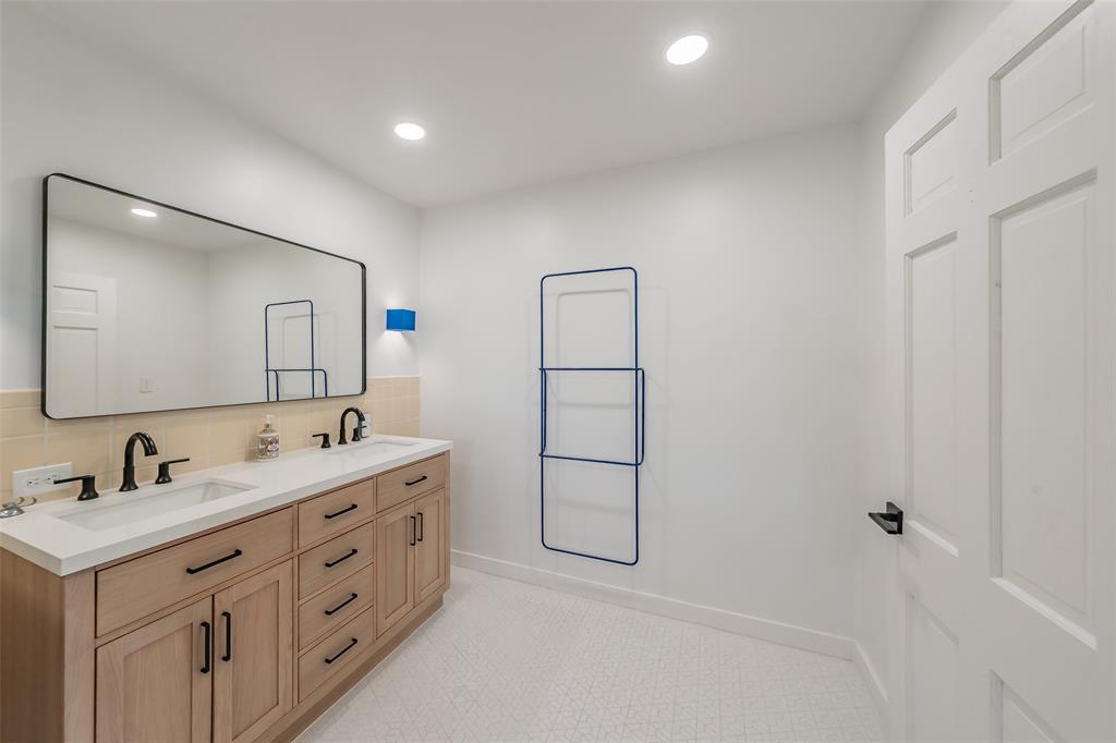 Meadowbrook Hills Add - Residential