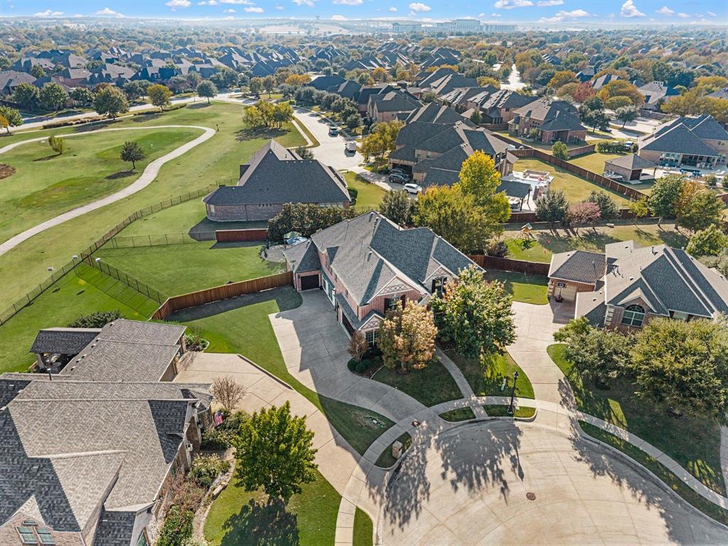 2401 Strathfield Lane