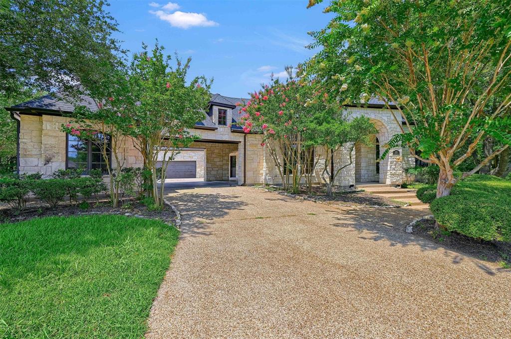 2910 Wellington Drive