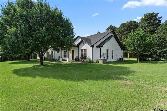 3570 County Road 3601