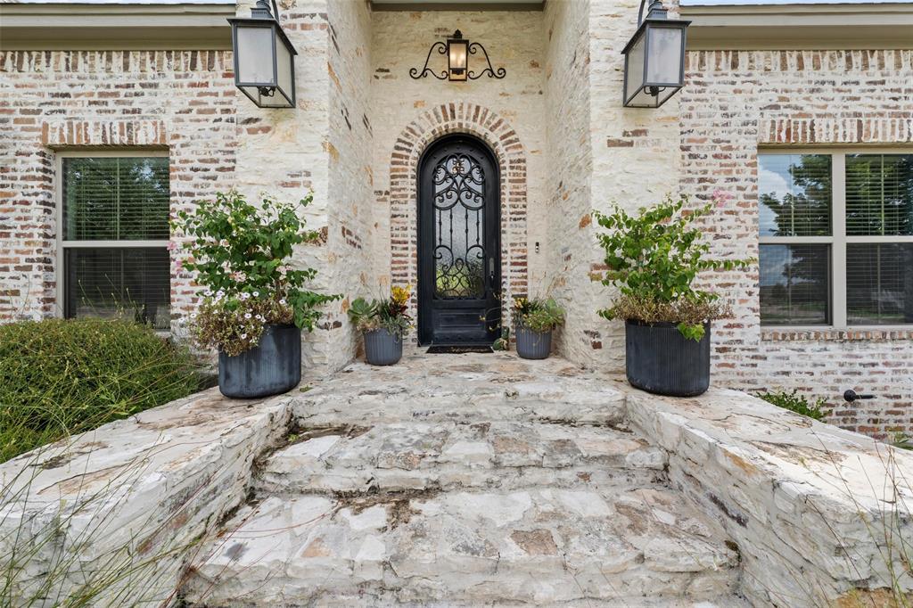 105 Stone Lake Drive