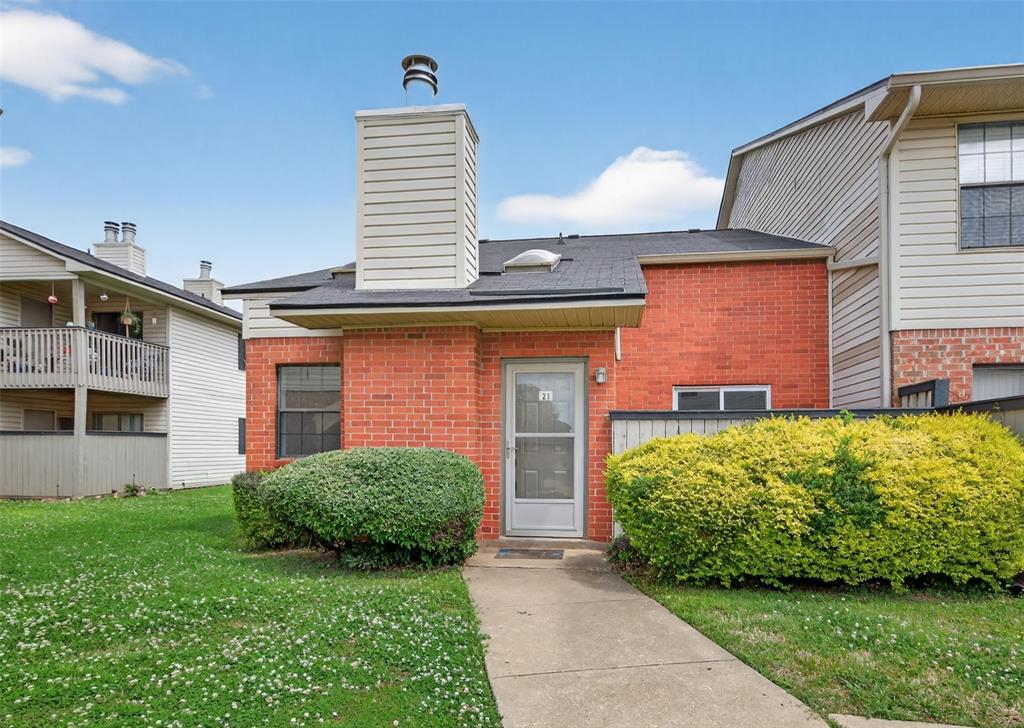 3636 Greenacres Place Drive 21