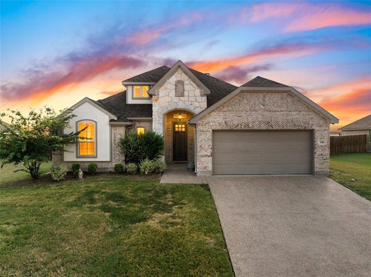 336 OAK MEADOW TRL, MCGREGOR, TX 76657 - Image e6127643d5c81e73f511feb4fafd0d32/961299449
