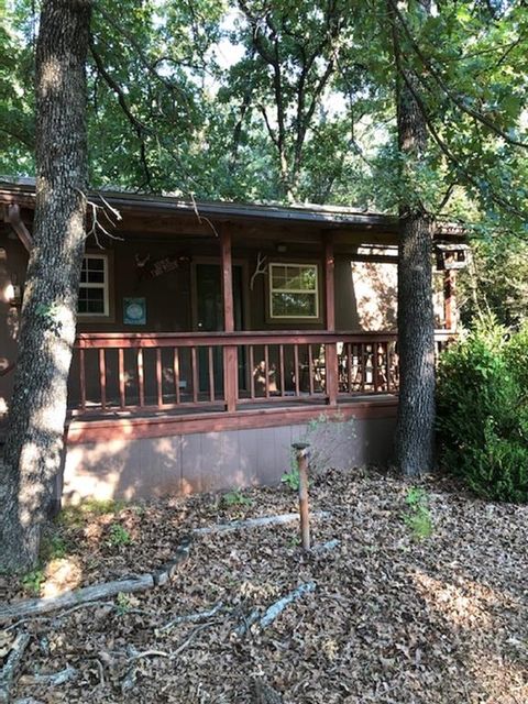 A home in Pottsboro