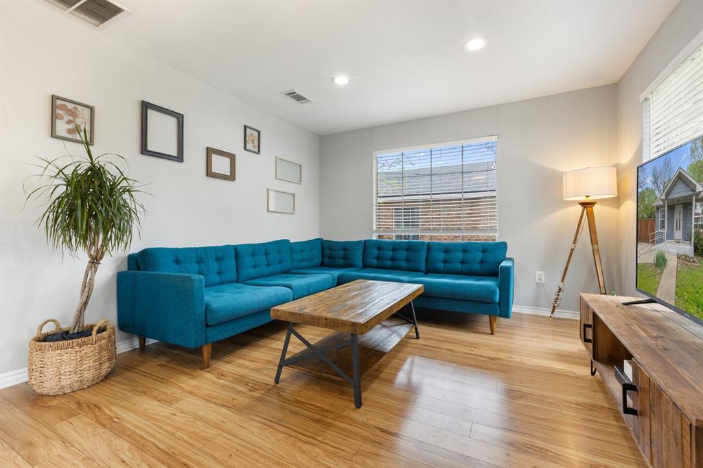 Joe A 02 Irvin - Residential