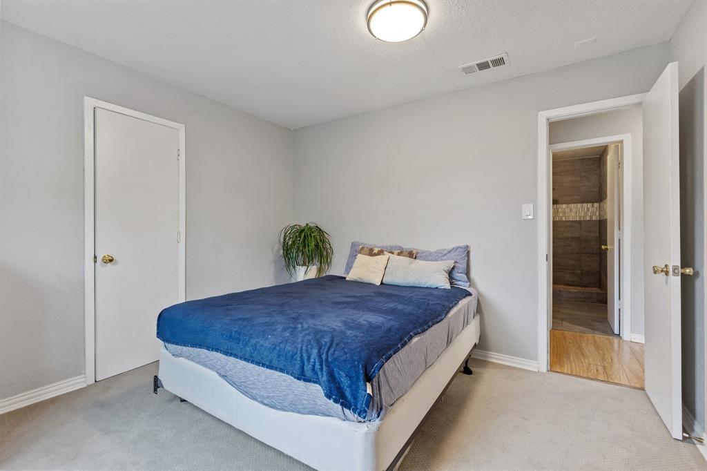 Joe A 02 Irvin - Residential