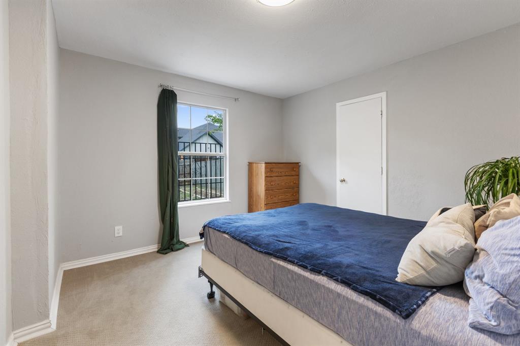 Joe A 02 Irvin - Residential