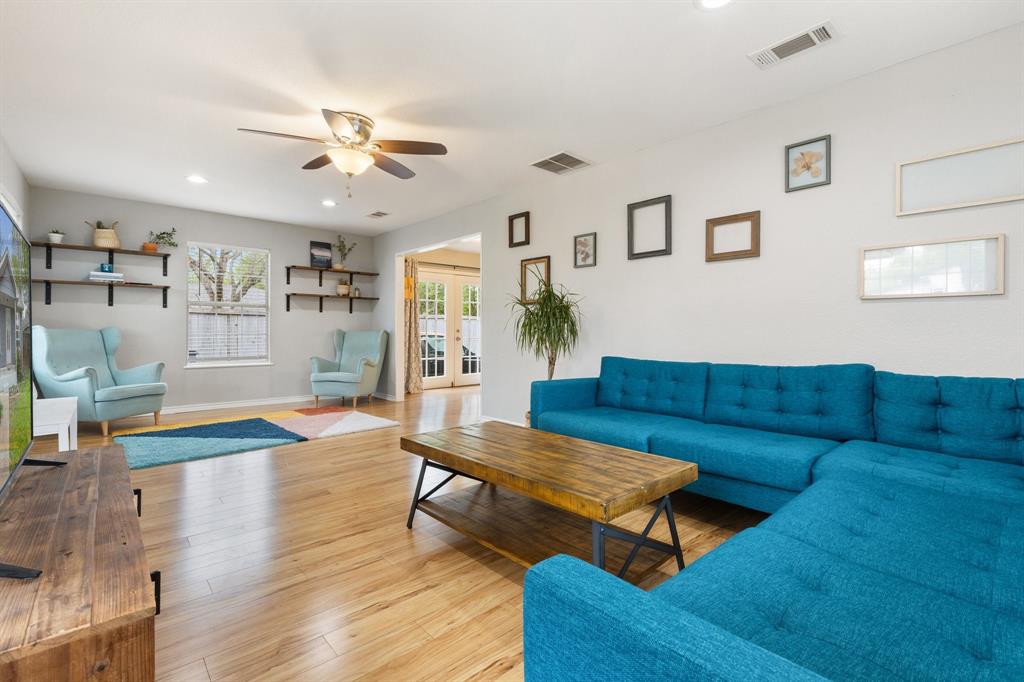 Joe A 02 Irvin - Residential