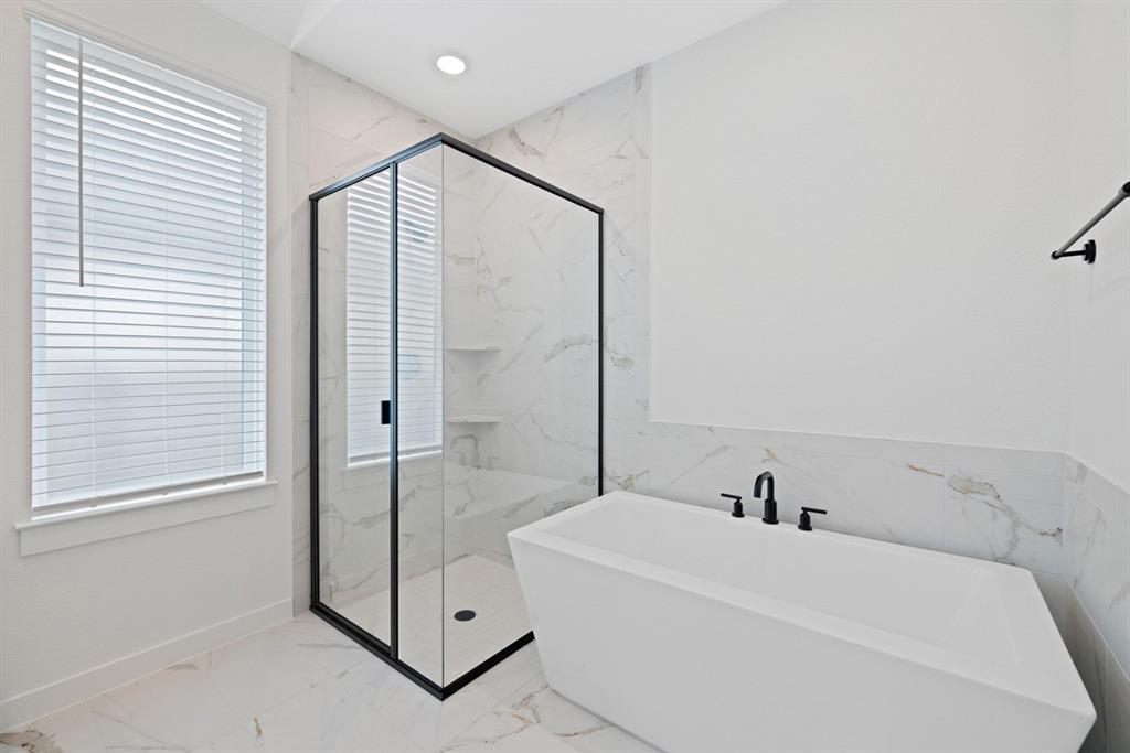 Gateway Village - The Reserve - Residential