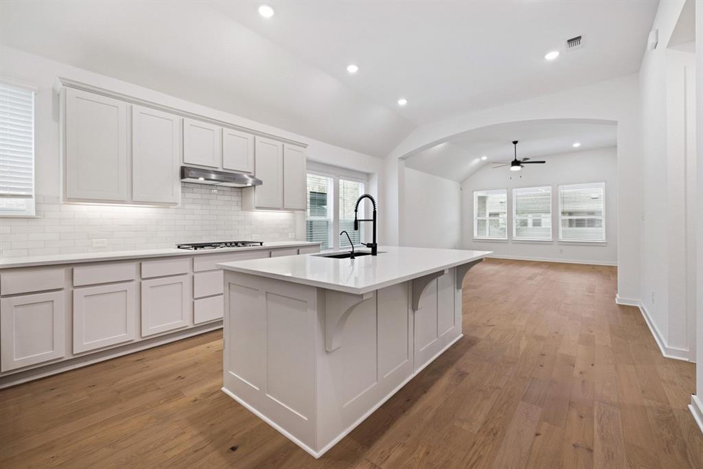 Gateway Village - The Reserve - Residential